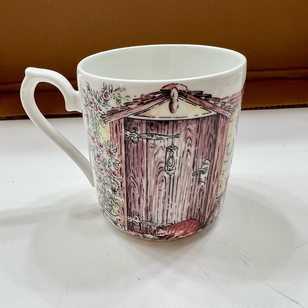 Springfield Fine Bone China Coffee Mug Cup Handcrafted England Marigold‎ Cottage